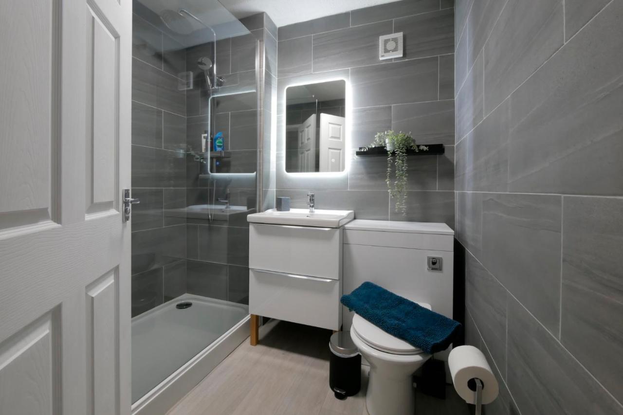 Crewe Short Lets 6 Victoria Court, Crewe公寓 外观 照片