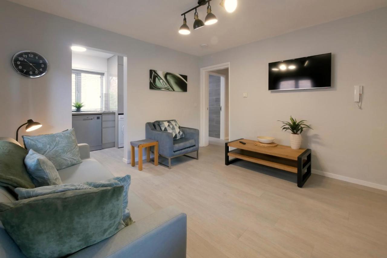 Crewe Short Lets 6 Victoria Court, Crewe公寓 外观 照片